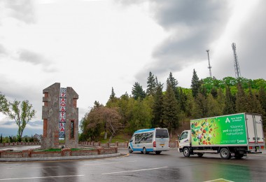 Zaqatala və Şəki rayonlarında aztəminatlı ailələrə ərzaq sovqatları paylanılıb