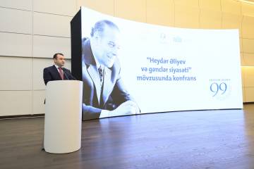 Ümummilli Liderin anadan olmasının 99-cu ildönümünə həsr edilmiş konfrans keçirilib