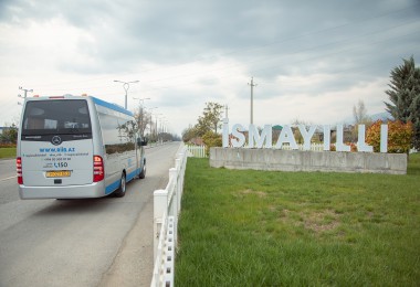 “Biz birlikdə güclüyük” layihəsi çərçivəsində İsmayıllı rayonunda ərzaq sovqatları paylanılıb