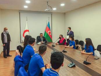 RİİB könüllüləri üçün "İlk tibbi yardım" təlimi keçirilib