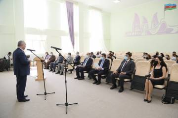 “Qobu Park” yaşayış kompleksində məşğulluq imkanlarının artırılması məqsədilə icra edilən layihənin bağlanış mərasimi keçirilib