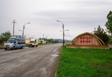 Göyçay rayonunda aztəminatlı ailələrə ərzaq sovqatları paylanılıb