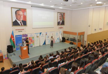 “İdeyadan Biznesə” layihəsi çərçivəsində Bakı Mühəndislik Universitetində startap turu keçirilib