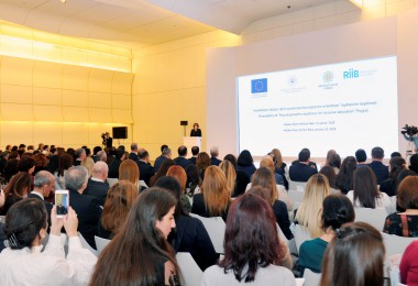 “Müəllimlərin inklüziv təhsil sahəsində bacarıqlarının artırılması” layihəsinin təqdimatı keçirilib