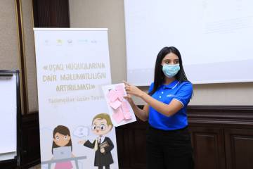 RİİB könüllüləri üçün uşaq hüquqları mövzusunda təlim keçirilib