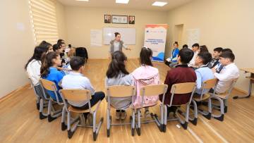 Avropa İttifaqının dəstəyi ilə keçirilən tədbirlər çərçivəsində  500-dən çox şagirdin gender bərabərliyi mövzusunda məlumatlılığı artırılıb